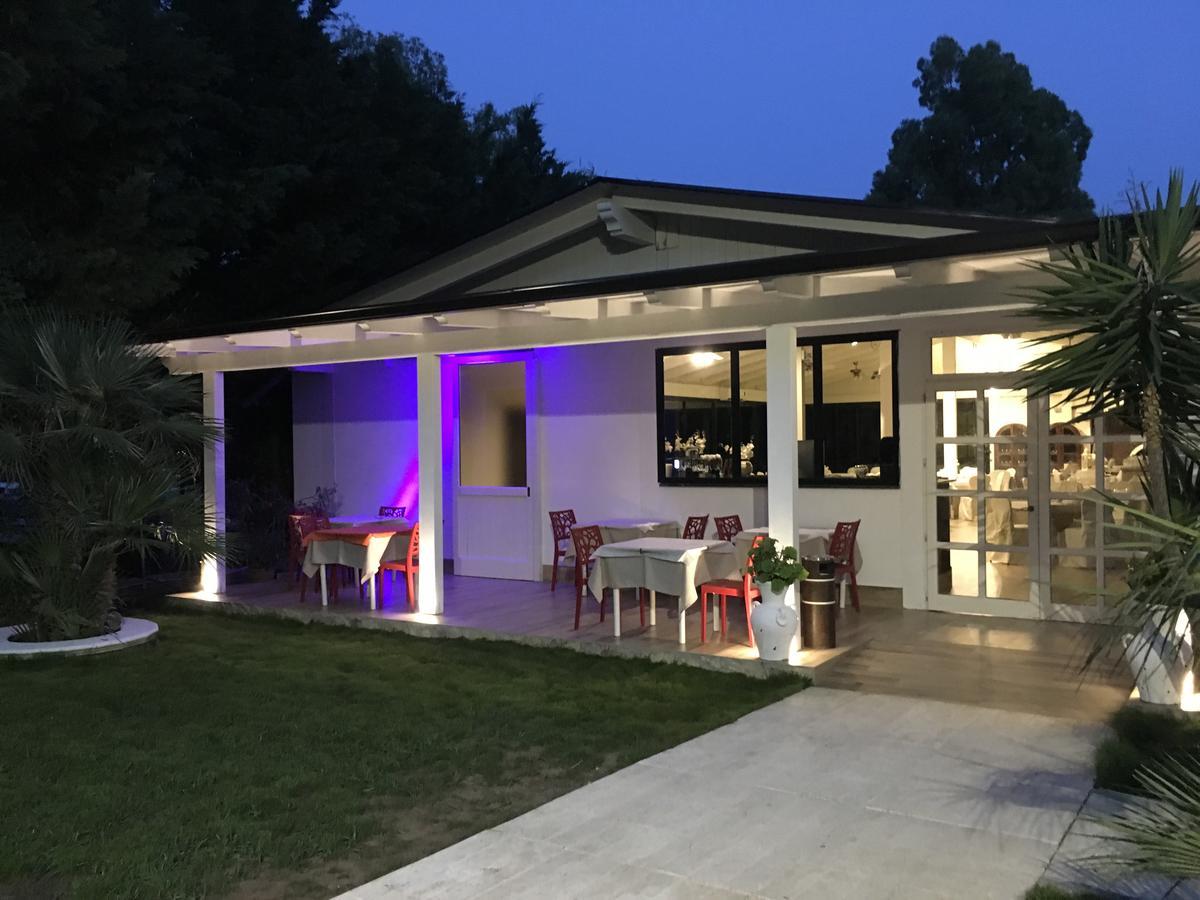 L'Isola Dei Sapori Boutique Hotel Restaurant Foce Varano Exterior foto