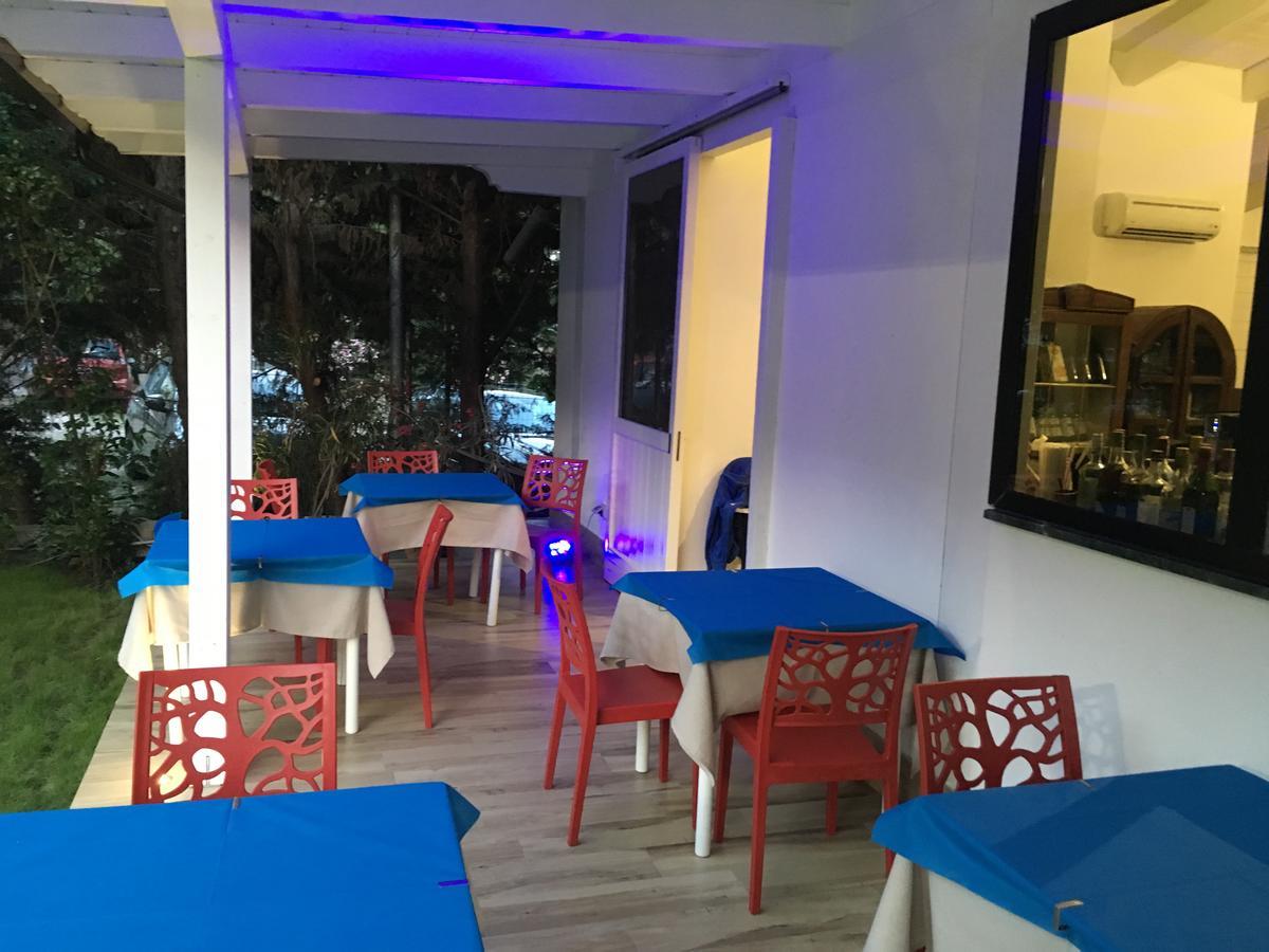 L'Isola Dei Sapori Boutique Hotel Restaurant Foce Varano Exterior foto